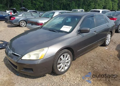 2007 Honda Accord 3.0 Ex из США, поврежденный, VIN 1HGCM66547A006249